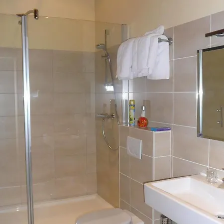 Maison D'anvers Hotel 3*