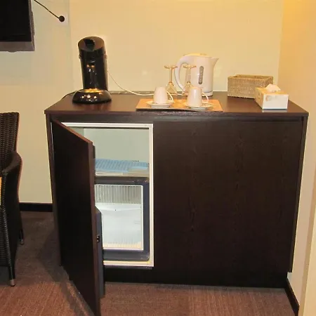 Maison D'anvers Hotel 3*